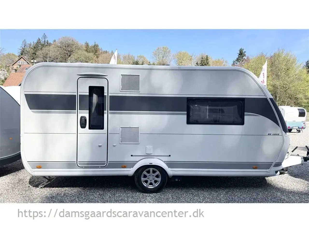 Billede 1 - 2024 - Hobby De Luxe 460 SFf   Queensbed-Gulvtemp.-Mover-Telt