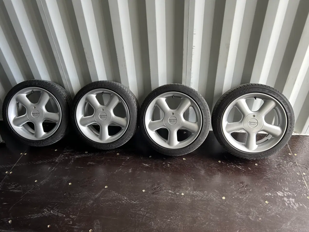 Billede 1 - Fondmetal 17” alufælge 4x100