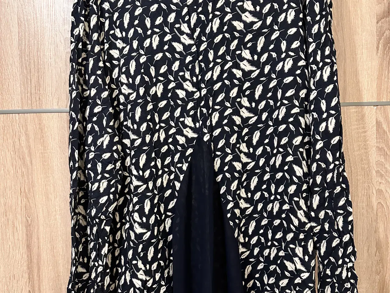 Billede 3 - Fin og let bluse/tunika