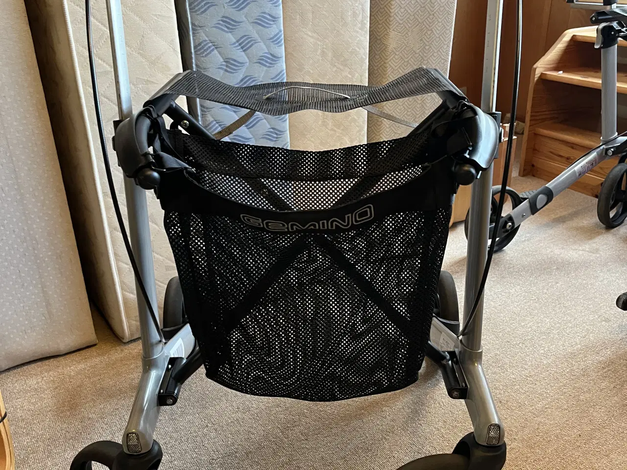 Billede 1 - Letvægts rollator Gemino