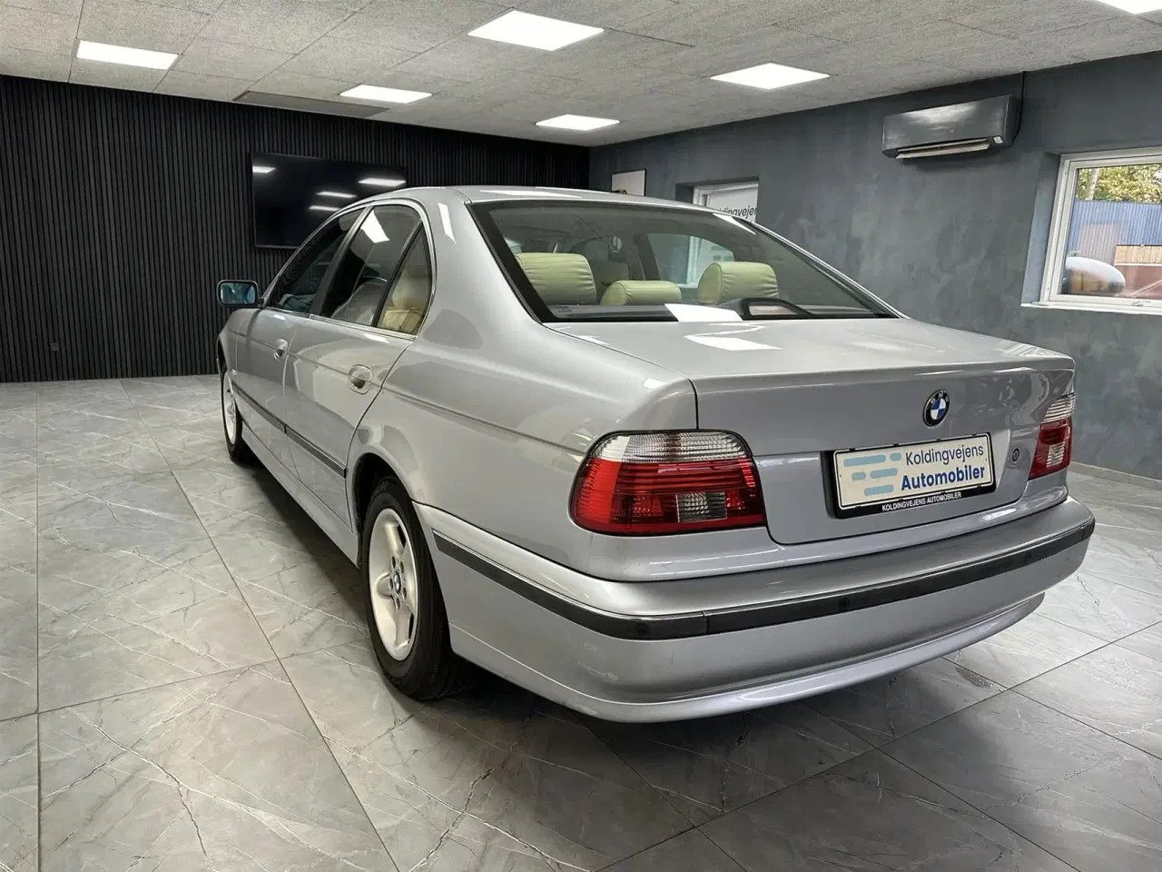 Billede 3 - BMW 523i 2,5 170HK Aut.