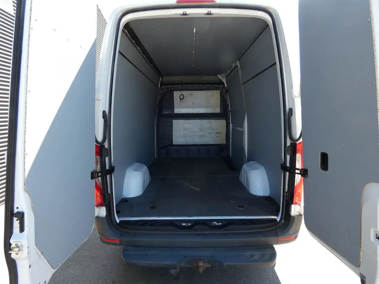 Billede 8 - Mercedes-Benz Sprinter 316 2,1 CDI A2 H2 RWD 163HK Van 6g