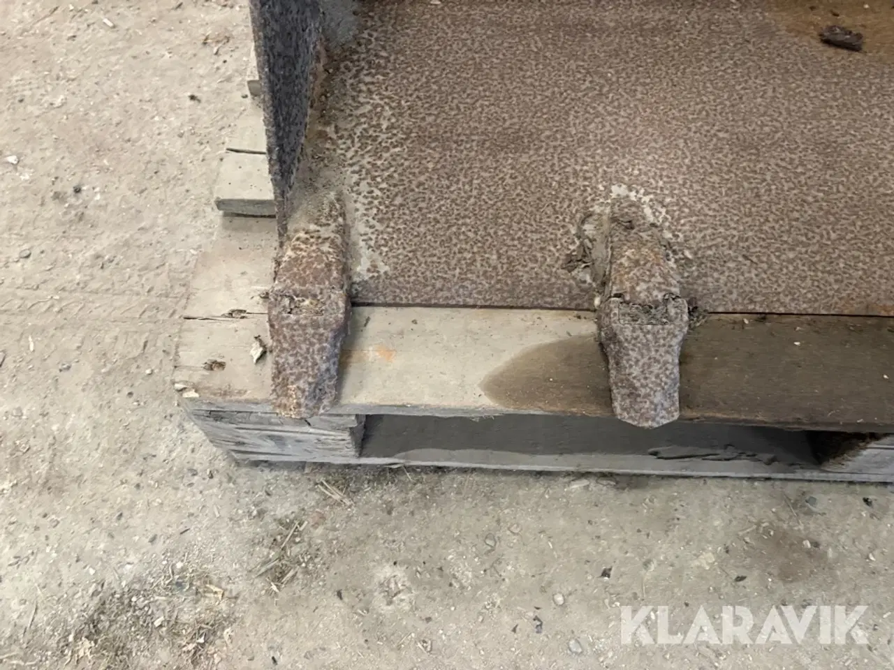 Billede 9 - 3-i-1 skovl til Avant staldkat