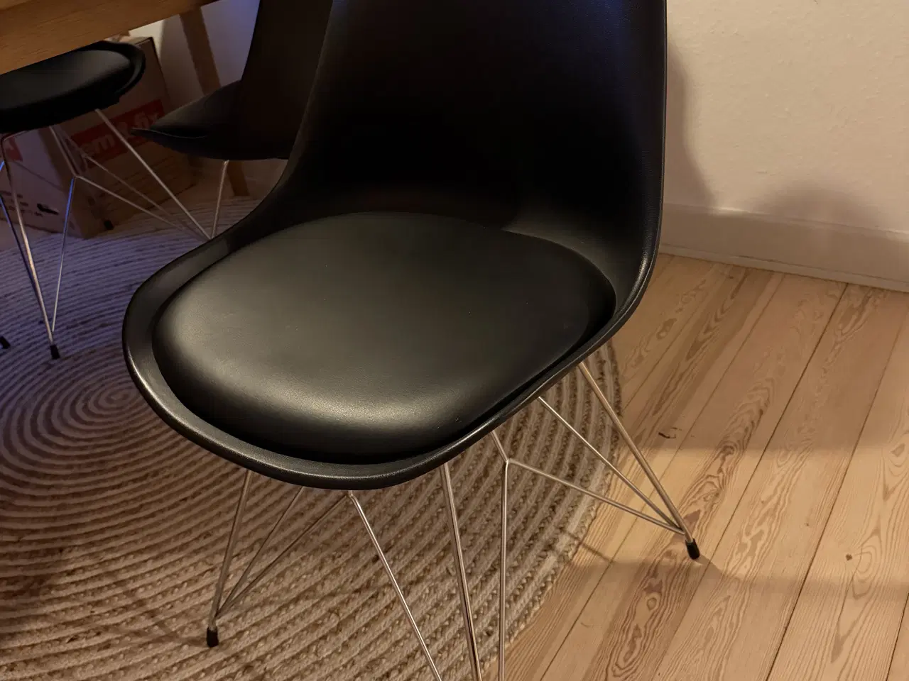 Billede 2 - 4 stk. spisebordsstole