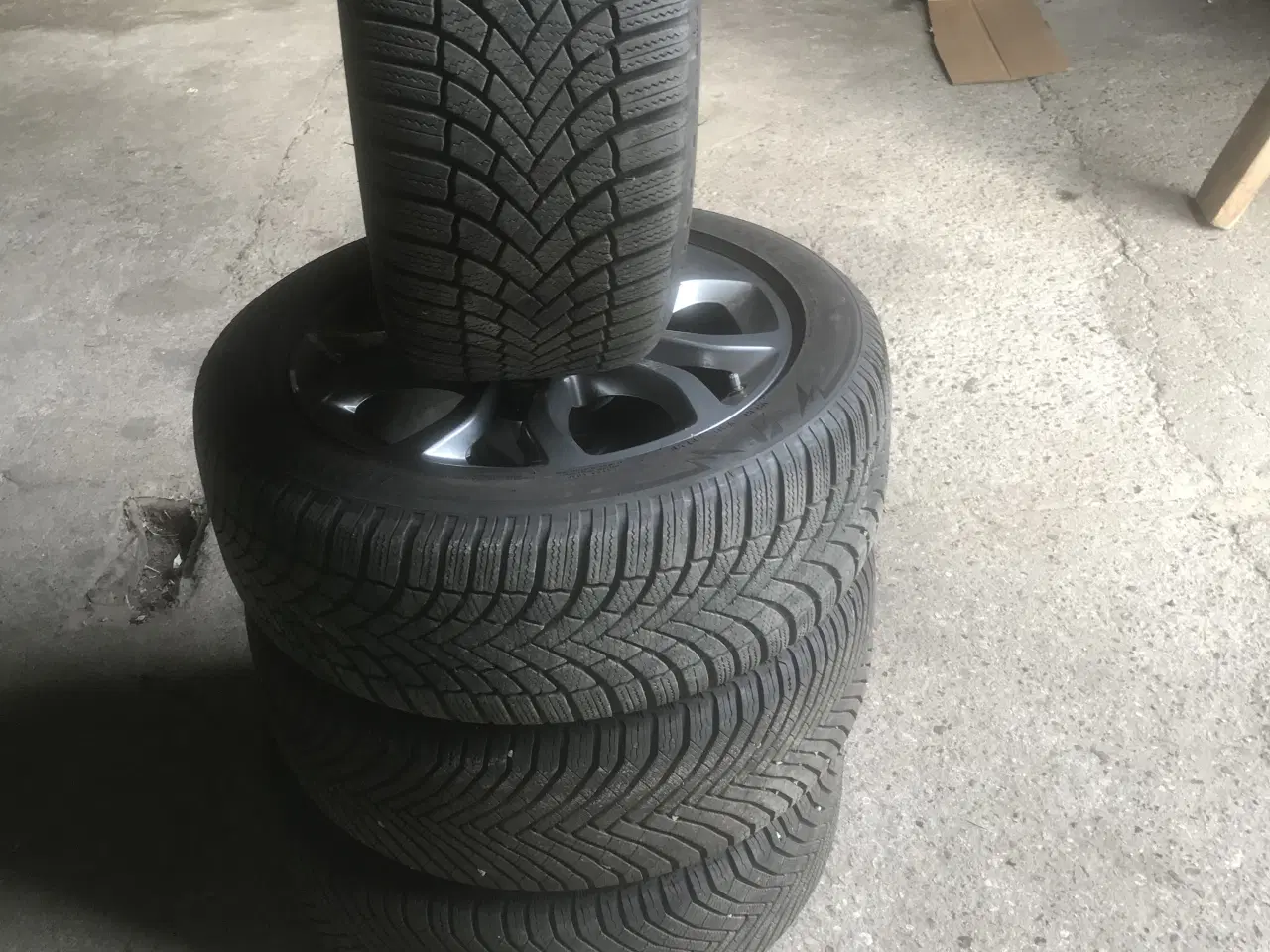 Billede 4 - Mercedes C-class Jeg har 4 Michelin dæk med alufæ