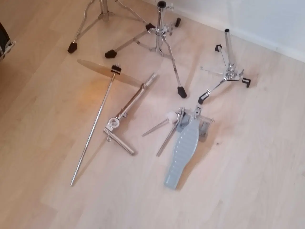 Billede 3 - Trommer med tilbehør 