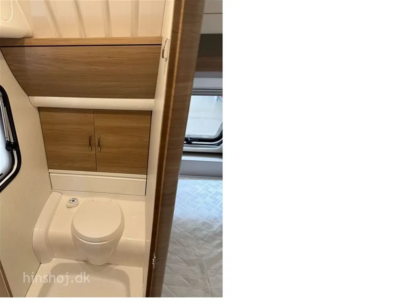 Billede 15 - 2023 - Hobby De Luxe 540 KMFe   Dejlig køjevogn med 2 køjer og dobbeltseng fra Hinshøj Caravan A/S