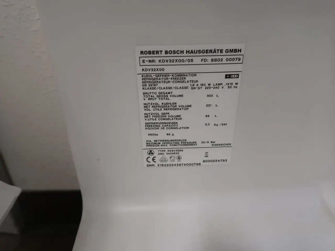 Billede 3 - Køleskab BOSCH KDV32X00