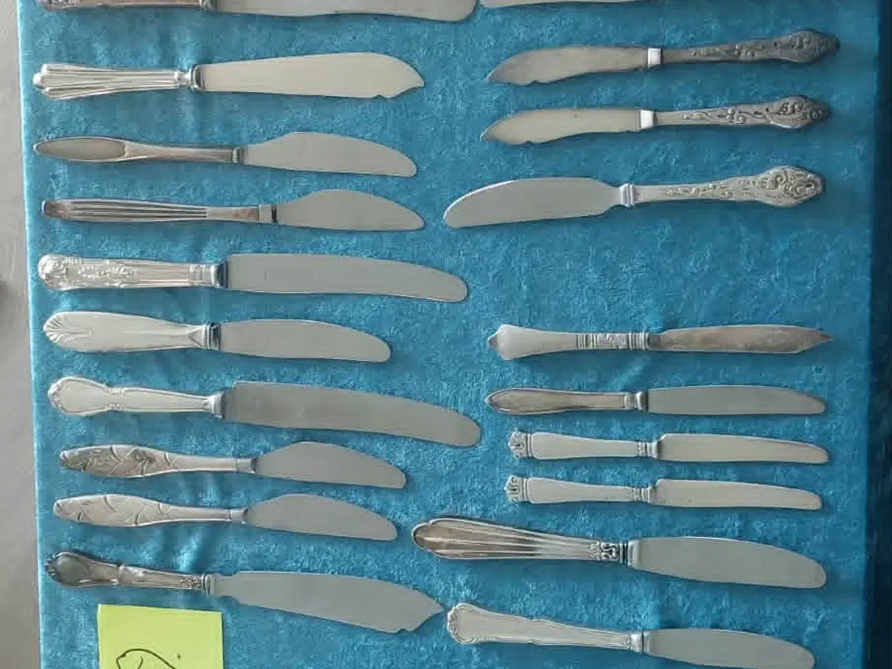 Billede 9 - pletsølv bestik mest knive sælges for kr. 25,- stk