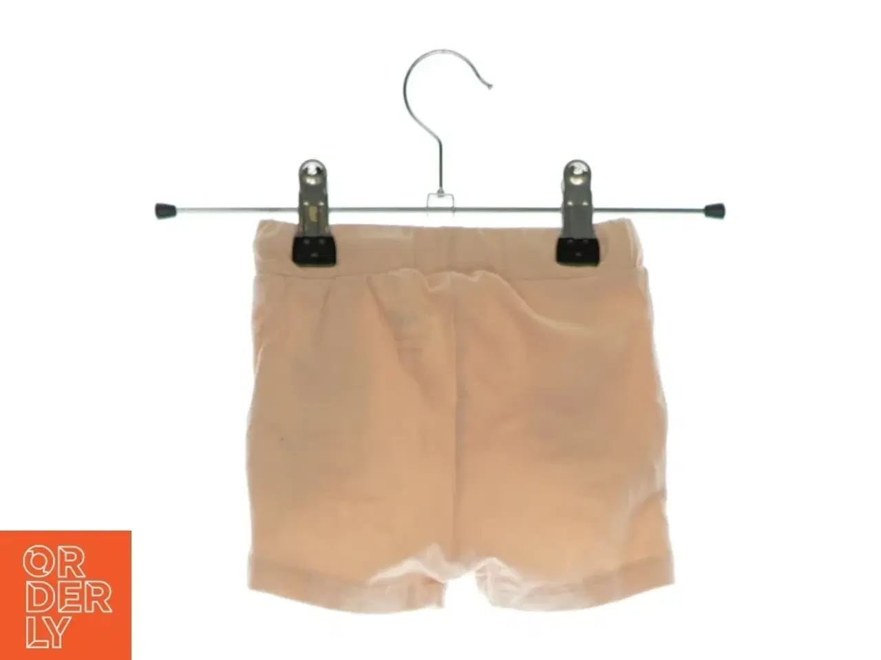 Billede 4 - T-shirt og shorts fra Petit (str 74)