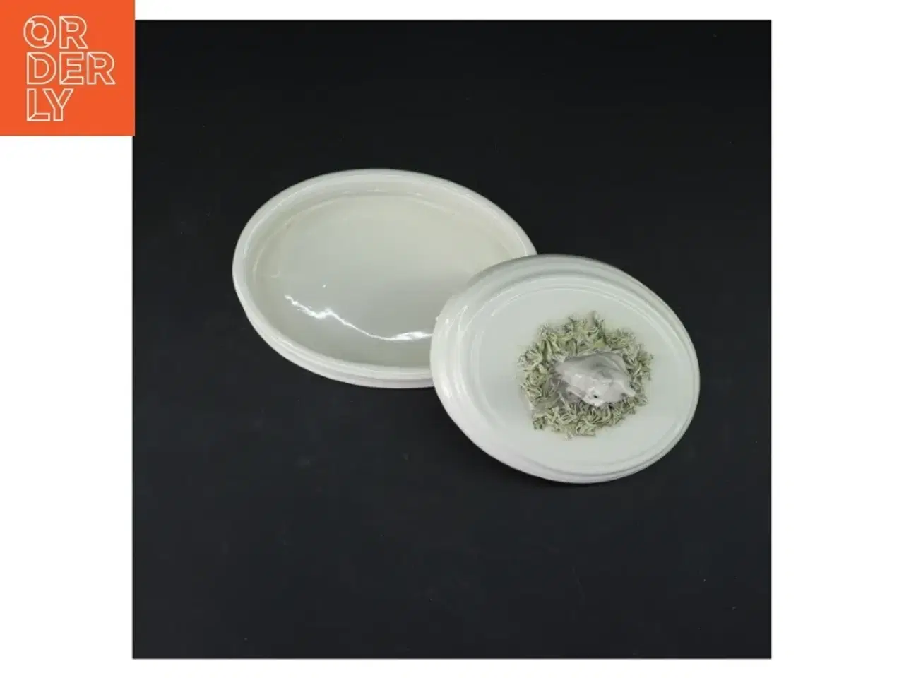 Billede 3 - Oval porcelænsæske med kat (str. 15,5 cm)