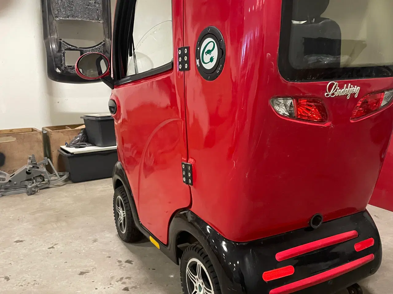 Billede 4 - Lukket El scooter Lindebjerg vi ønsker et bud.