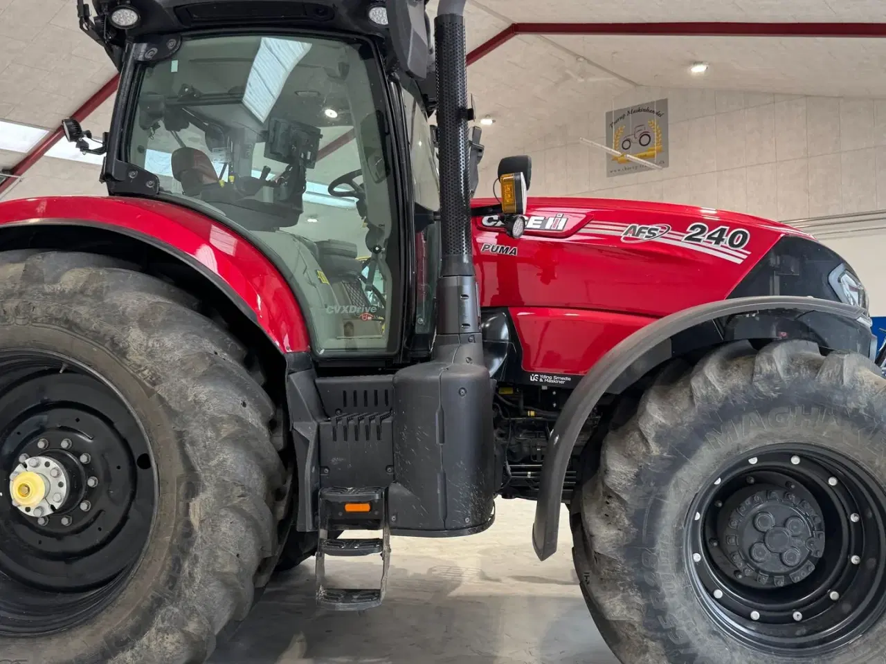 Billede 8 - Case IH PUMA 240 CVXDRIVE ALT I UDSTYR! KUN 600 TIMER OG MED GPS!