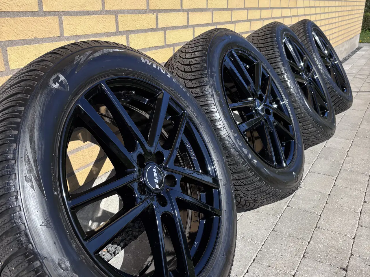 Billede 2 - Rial 19” vinterhjul