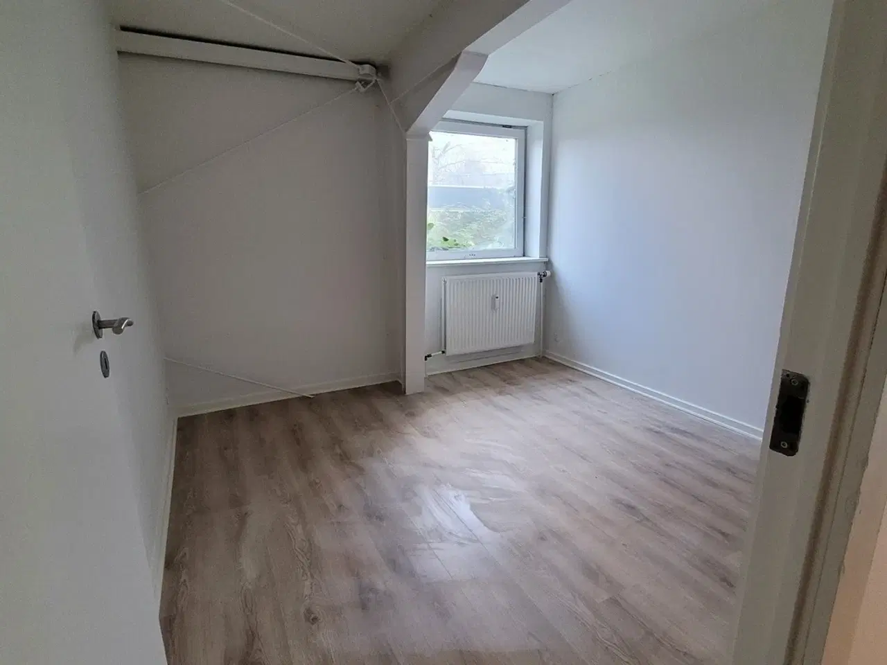 Billede 4 - Flot erhvervs lejlighed