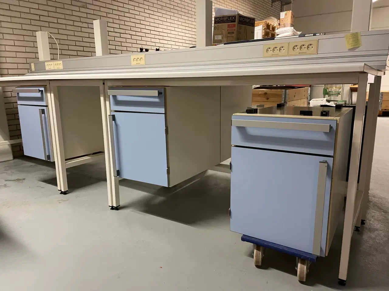 Billede 2 - Laboratorieborde
