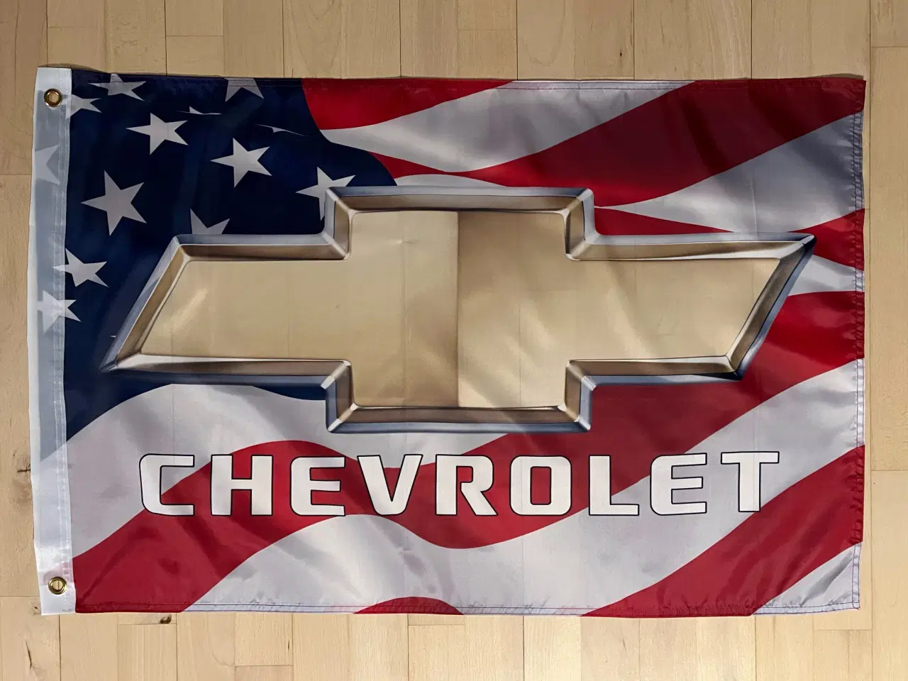Billede 1 - Flag med Chevrolet logo