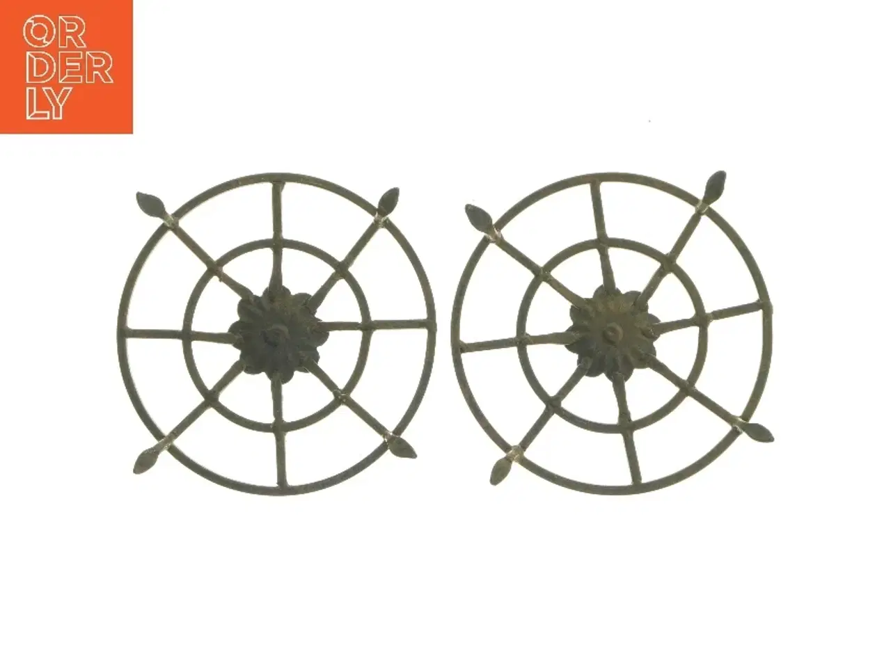 Billede 3 - Art Deco Støbejern blomstermotiv trivet (str. Ø 19 cm)