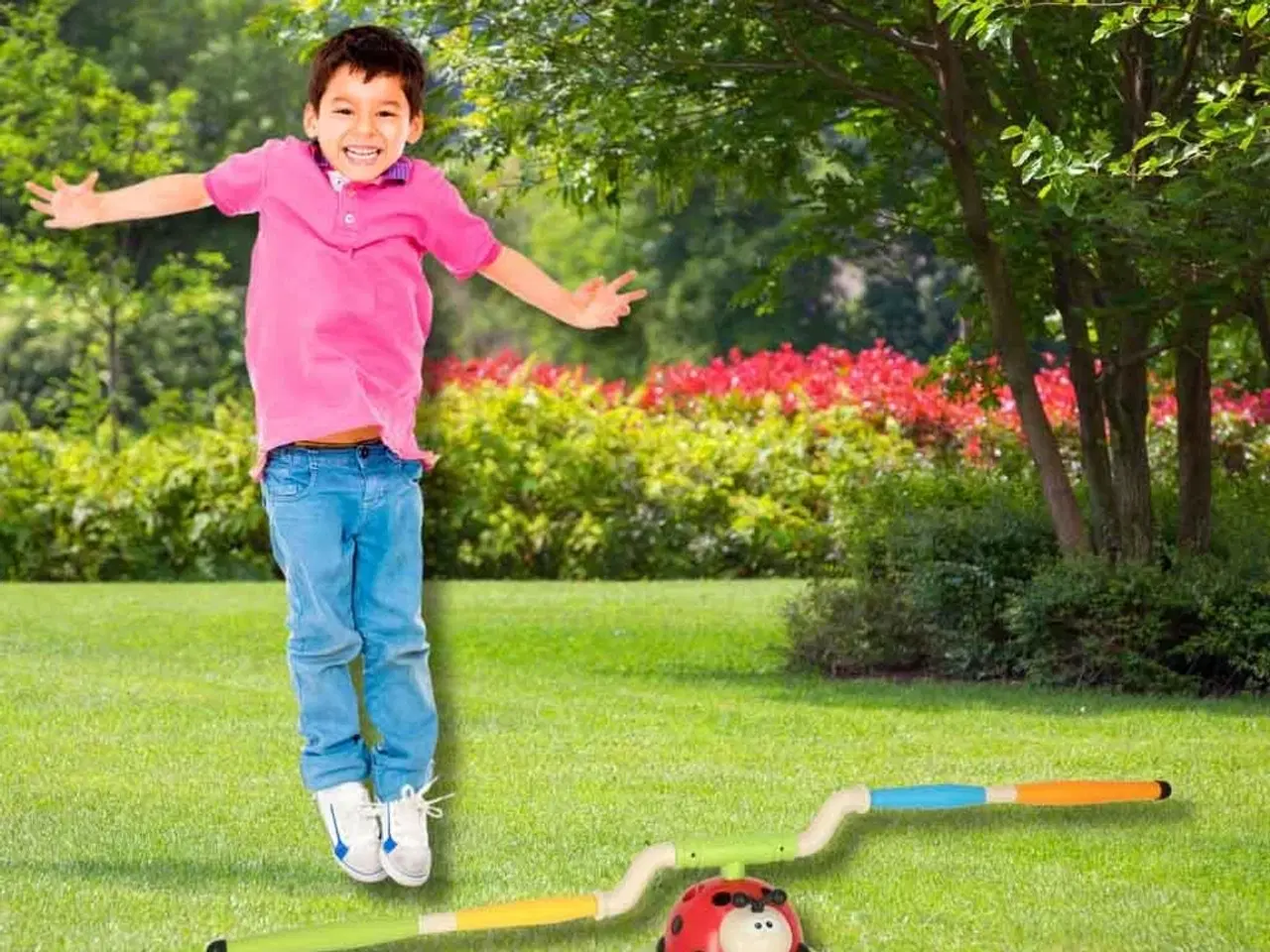 Billede 12 - Udendørs legetøj 3-i-1 – mariehøne springespil, ringspil og raket-affyrer til børn