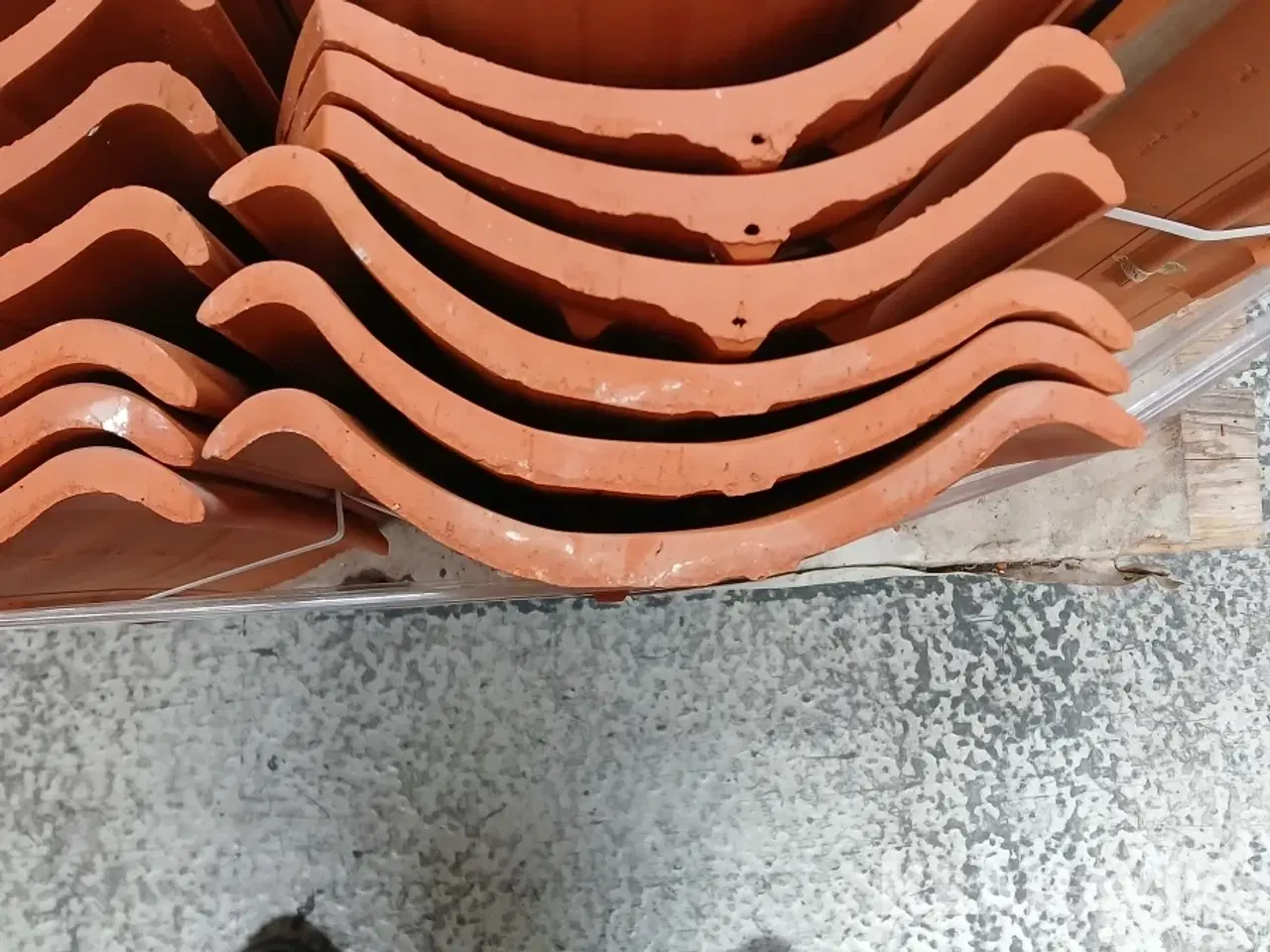 Billede 3 - Tagsten Monier Dobbeltvinget med tagstenskrog 2 pakker