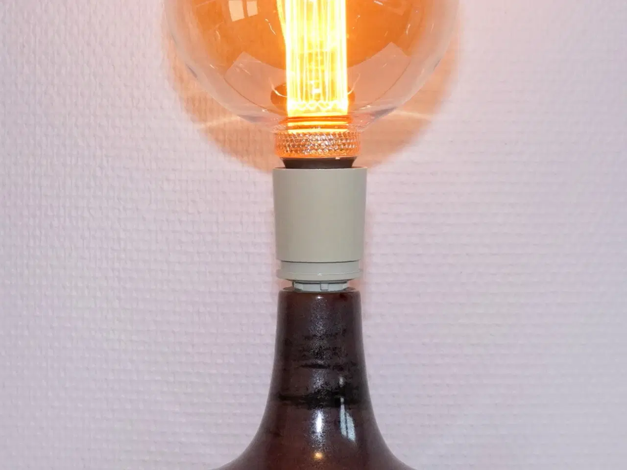 Billede 8 - Lampe / bordlampe i keramik fra Desiree Stentøj