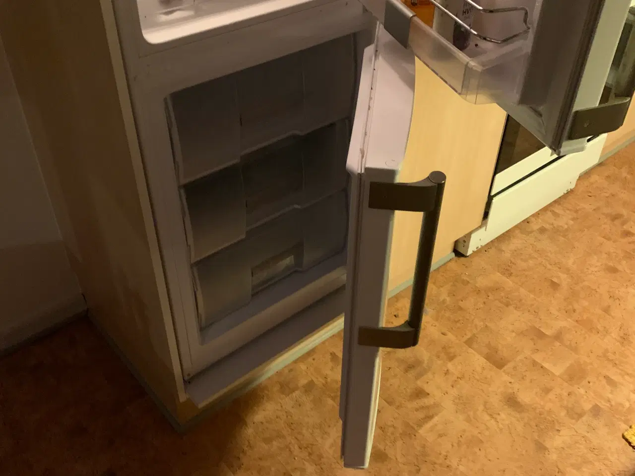 Billede 4 - Pænt køl og frys