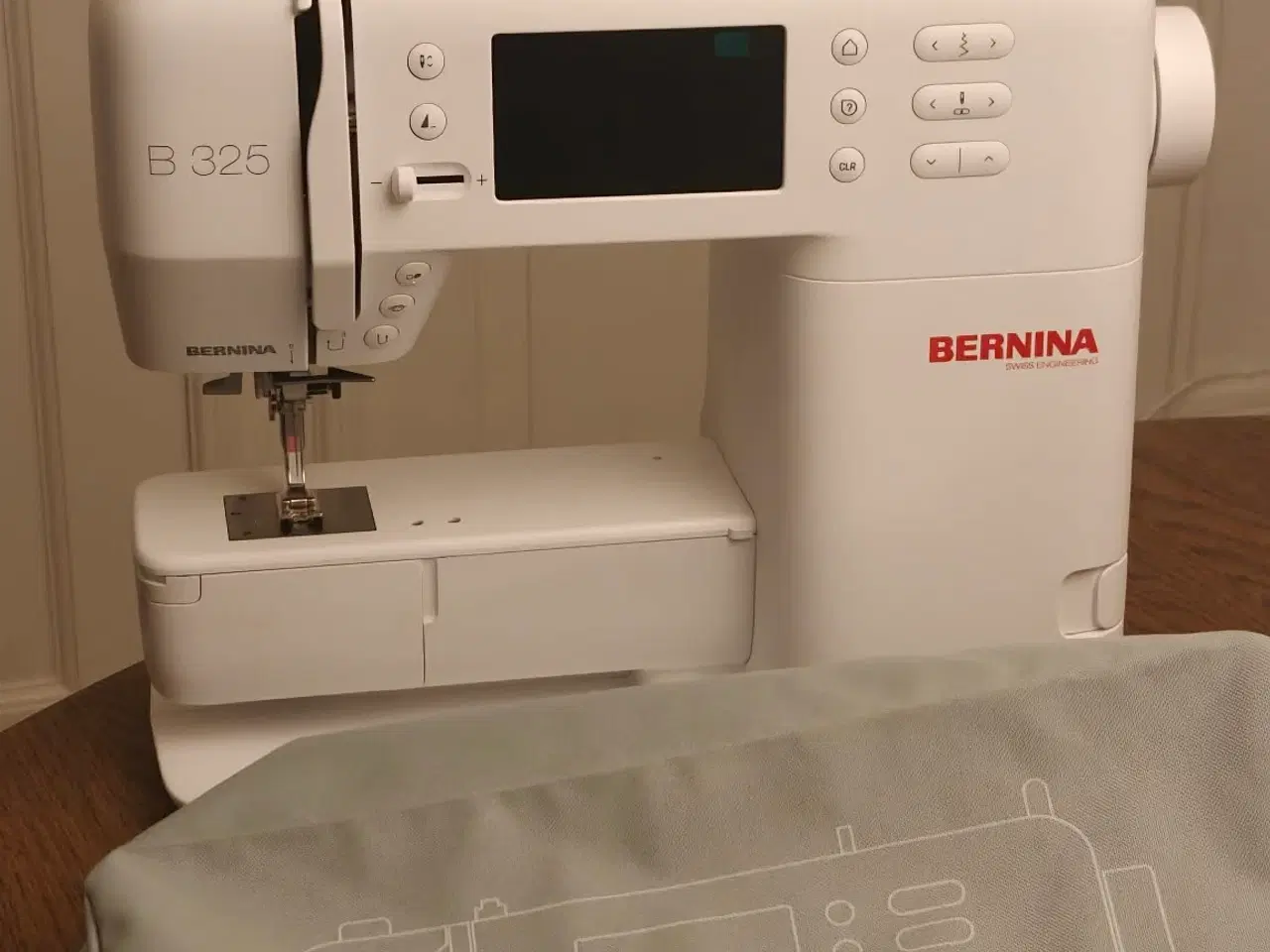 Billede 2 - Bernina B225 ny