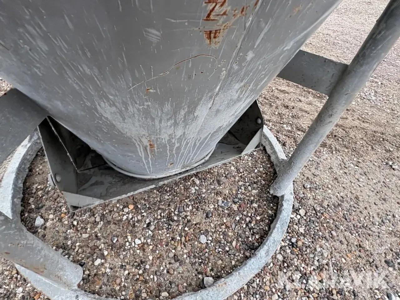 Billede 8 - Kranspand 750 liters