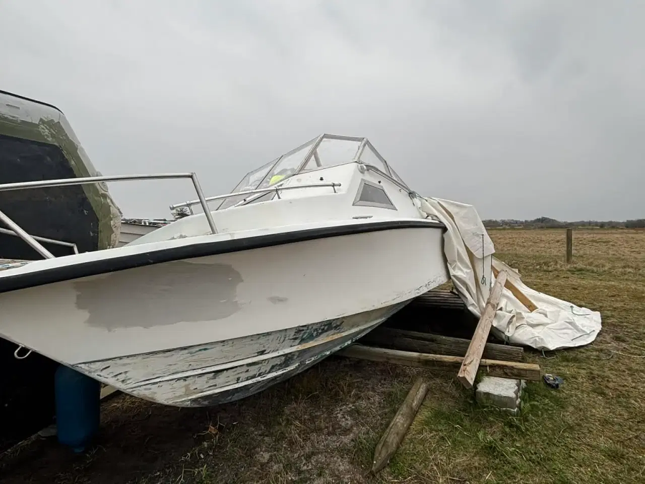 Billede 1 - Speedbåd, kabinebåd, motorbåd, volvo penta 140 hk