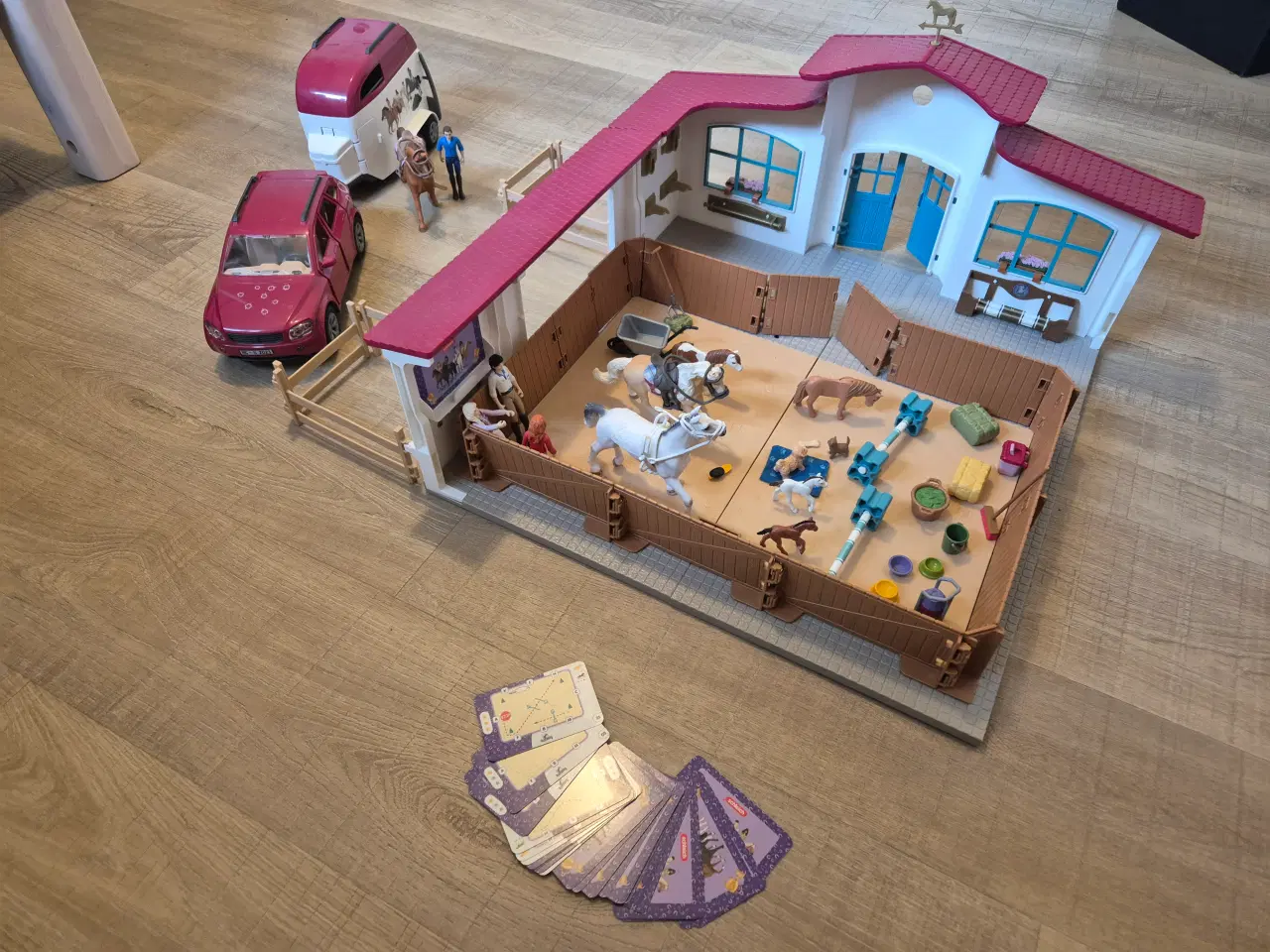 Billede 2 - Schleich Horse Club Ridehal + Schleich Horse Club 