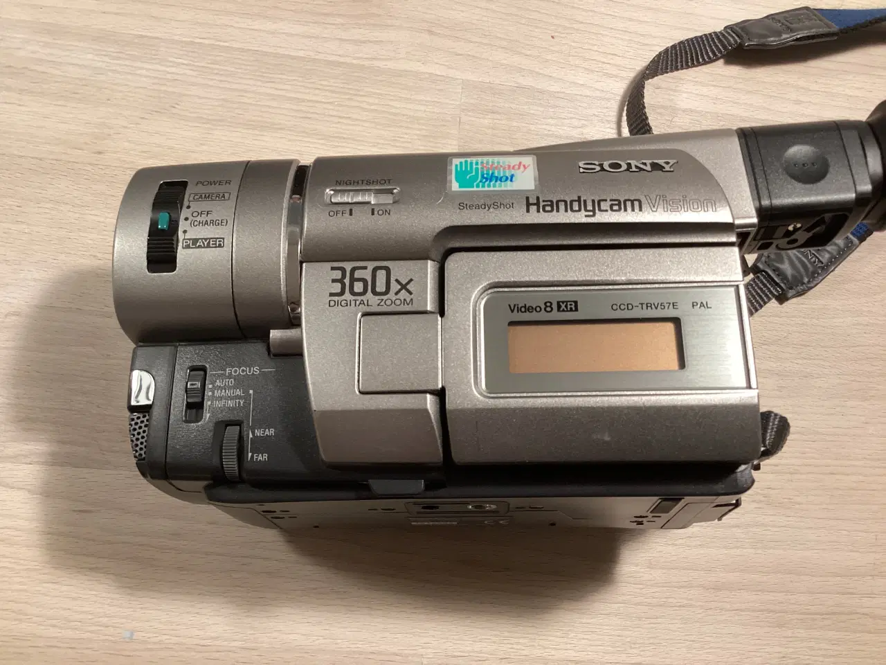 Billede 2 - Meget velholdt SONY Handycam video 8 videokamera