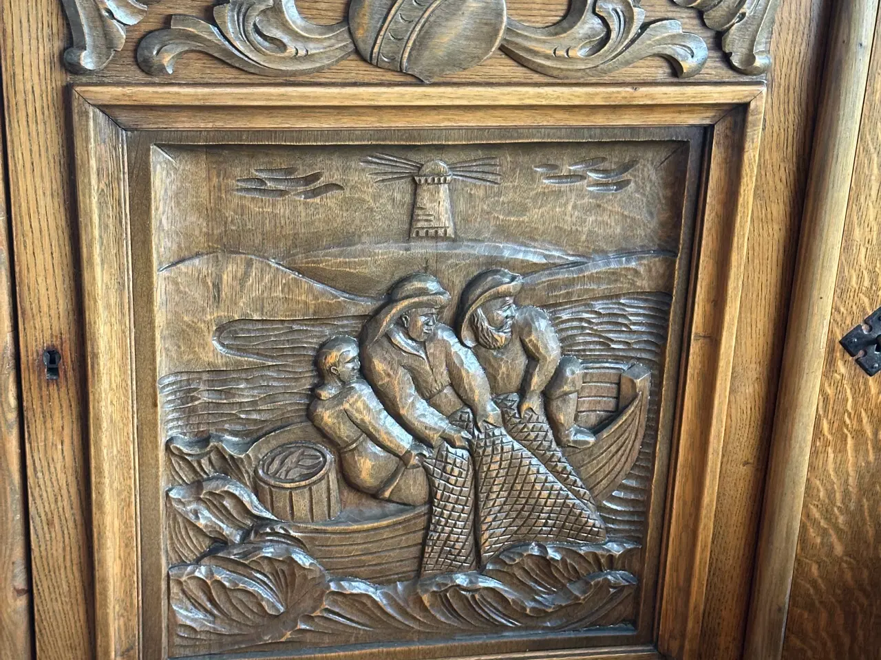 Billede 1 - Skænk i egetræ