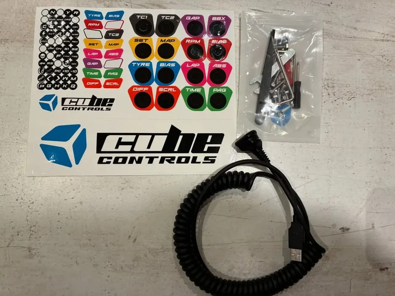 Billede 1 - Cube Controls F-Core – 2 paddles + HUB