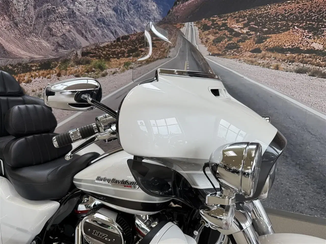 Billede 5 - Harley-Davidson FLHTCUTGSE Tri Glide Ultra CVO 117" Trike