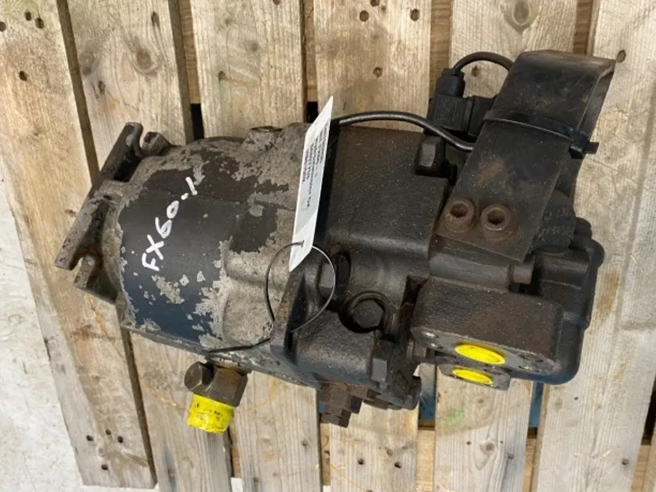 Billede 9 - New Holland FX60 Hydraulikmotor 84807753