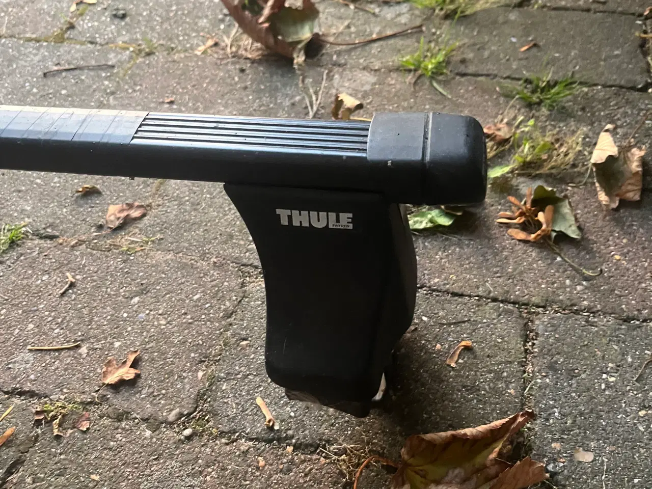 Billede 2 - Thule Alpine 100 tagboks incl Thule tagbøjler