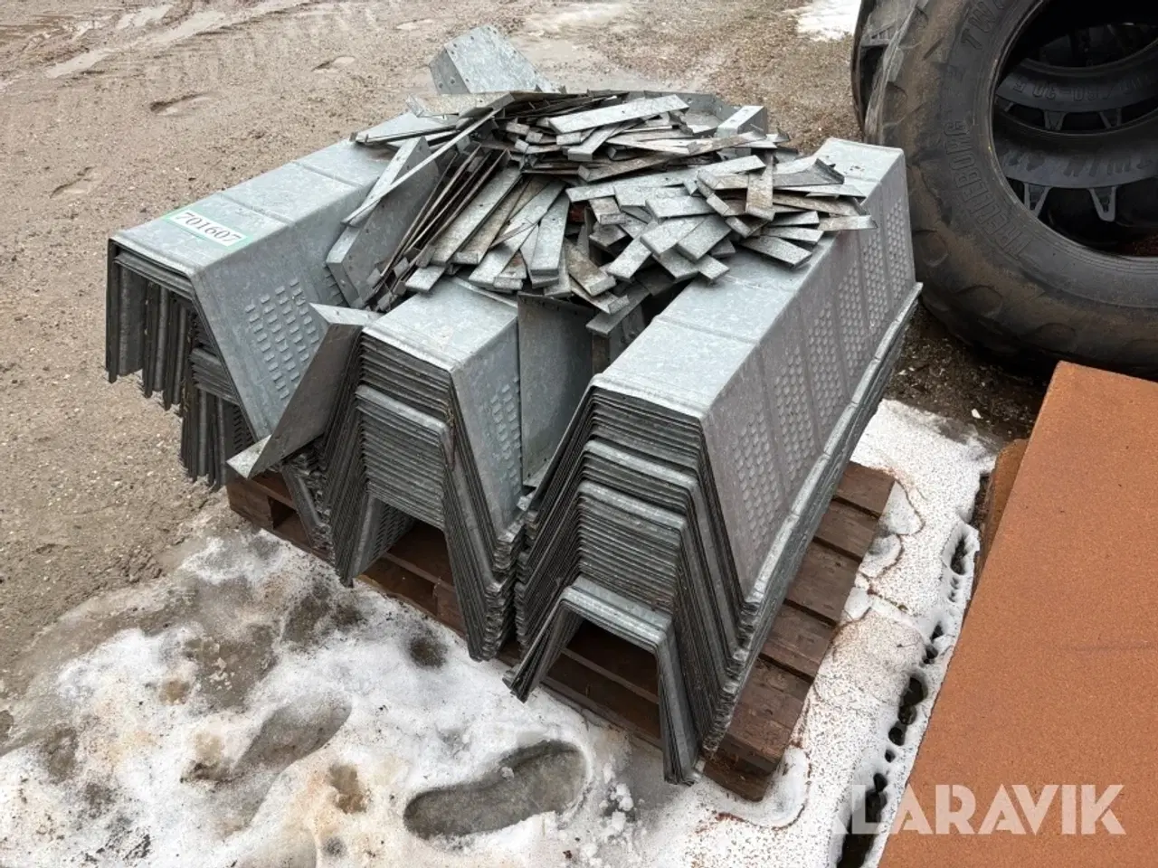 Billede 3 - Tørrekanaler 100-150 styk - Galvaniseret