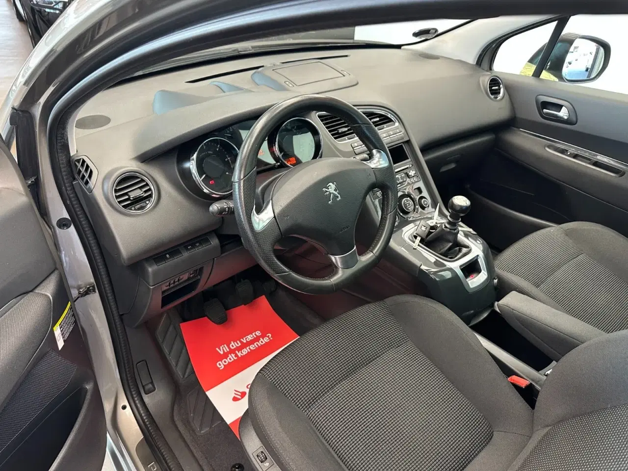 Billede 9 - Peugeot 5008 1,6 BlueHDi 120 Allure 7prs
