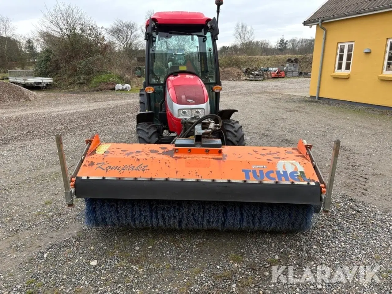 Billede 9 - Minitraktor McCormick GM45 med kost