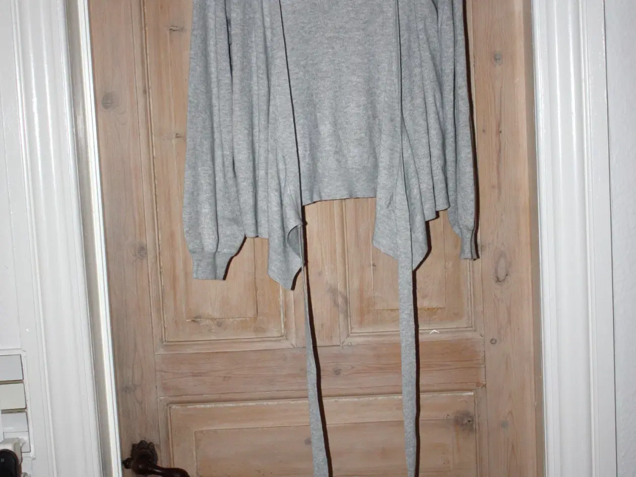 Billede 4 - Slå om Cardigan VRS str. M ny