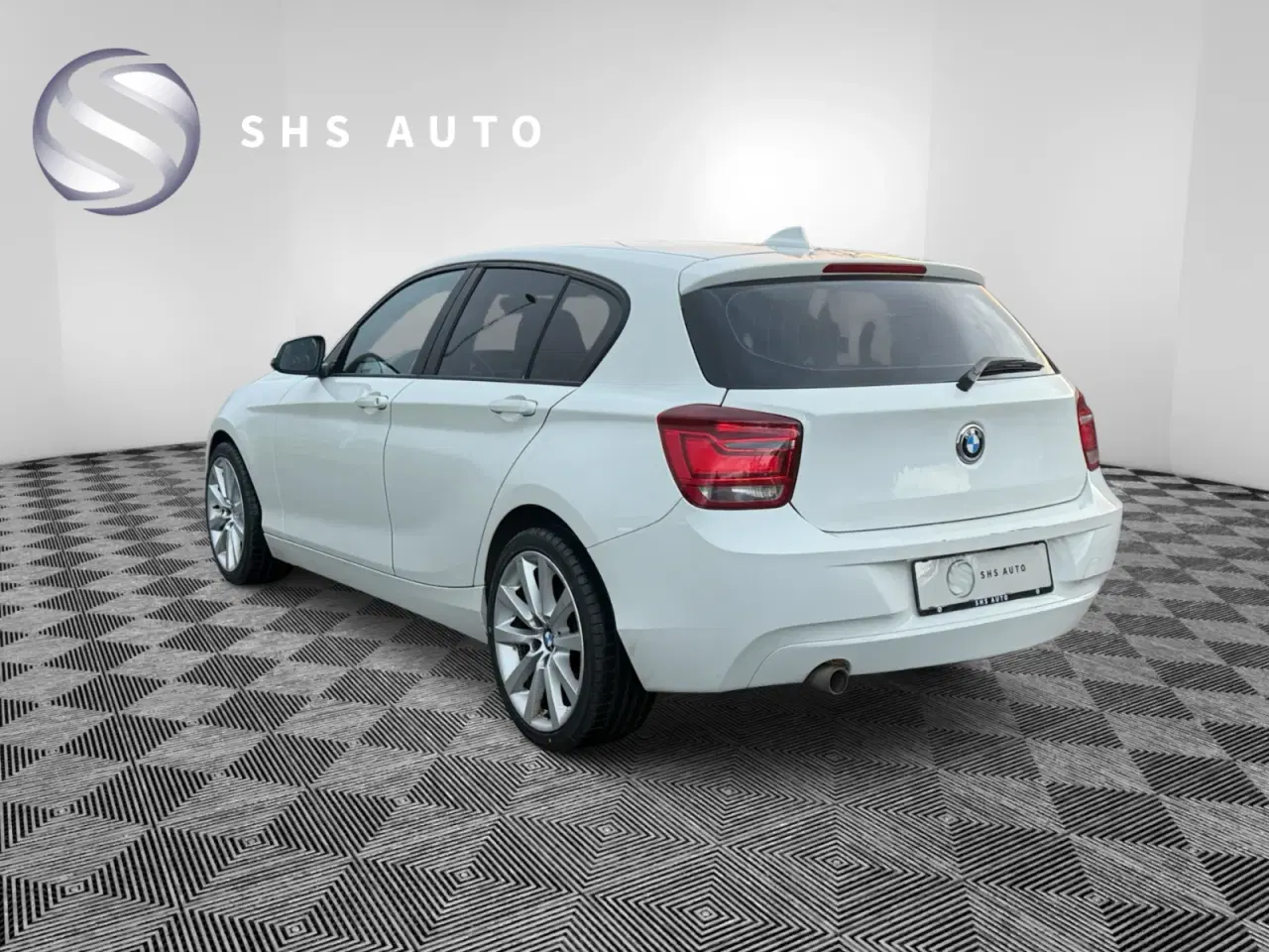 Billede 7 - BMW 120d 2,0