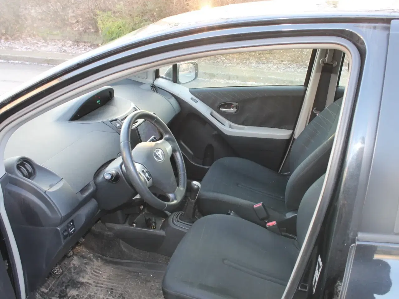 Billede 3 - Toyota Yaris 1,4 D-4D Luna