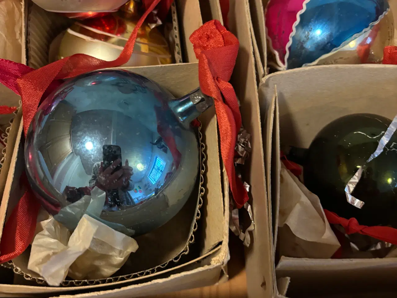 Billede 1 - 25 stk gamle glaskugler.