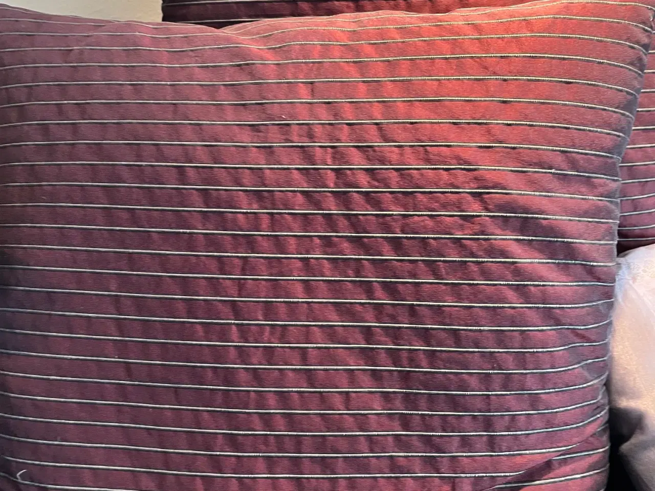 Billede 9 - 9 eksklusive Lene Bjerre pyntepuder – alle med dun