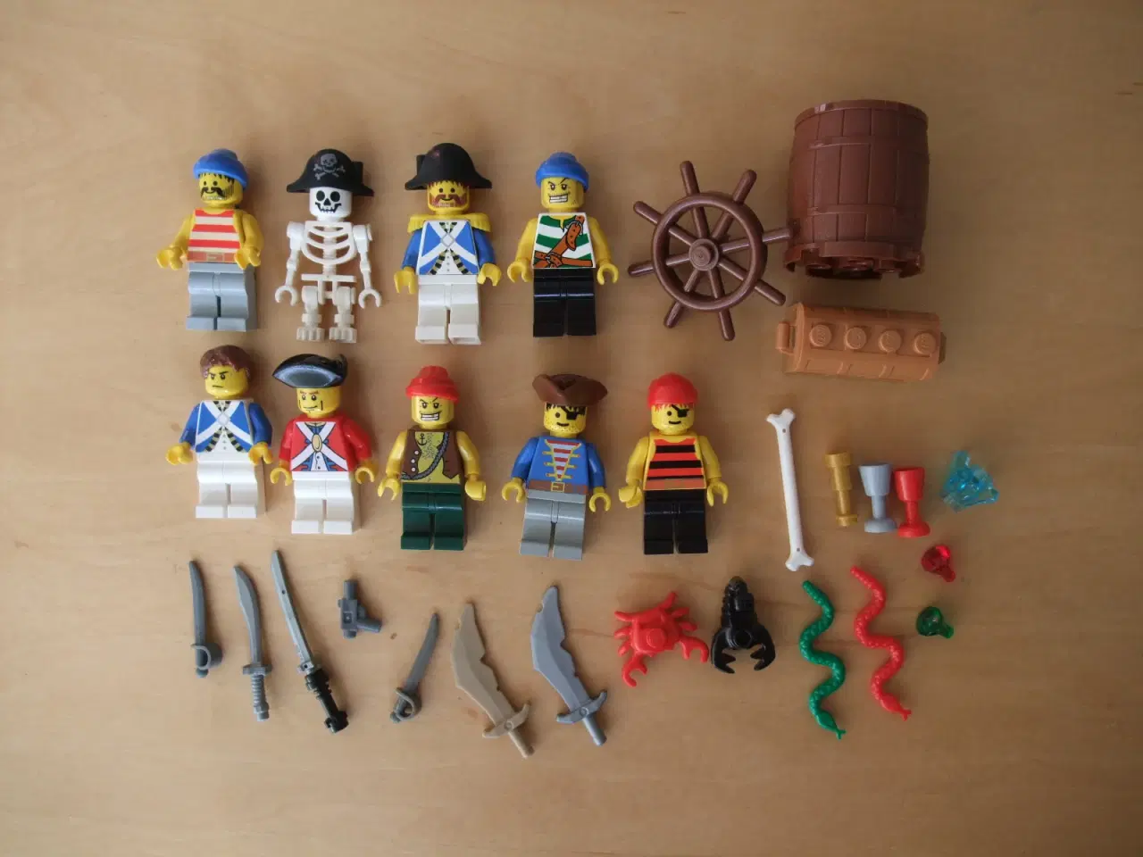 Billede 1 - Lego Pirates Figurer 