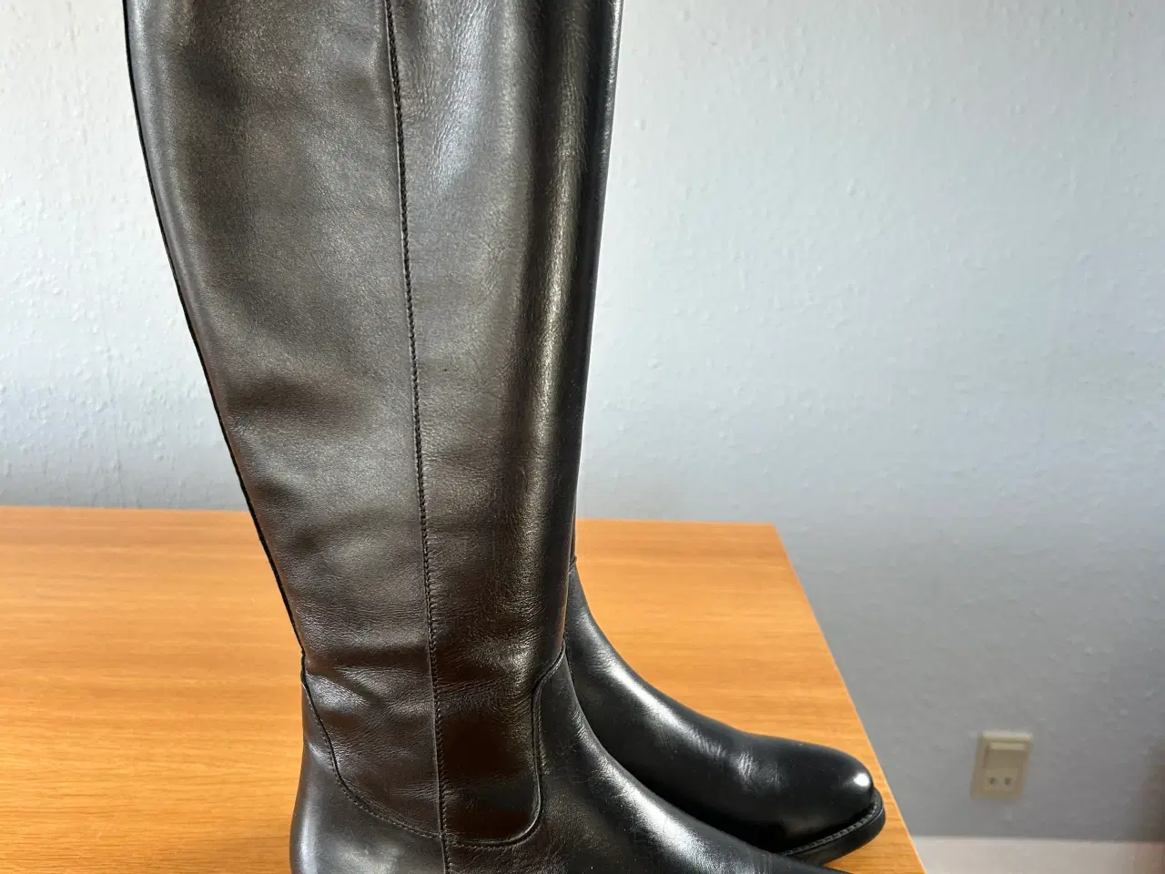 Billede 3 - Sorte lange billibi støvler