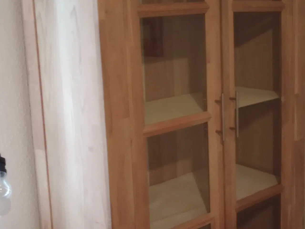 Billede 1 - Vitrineskab 