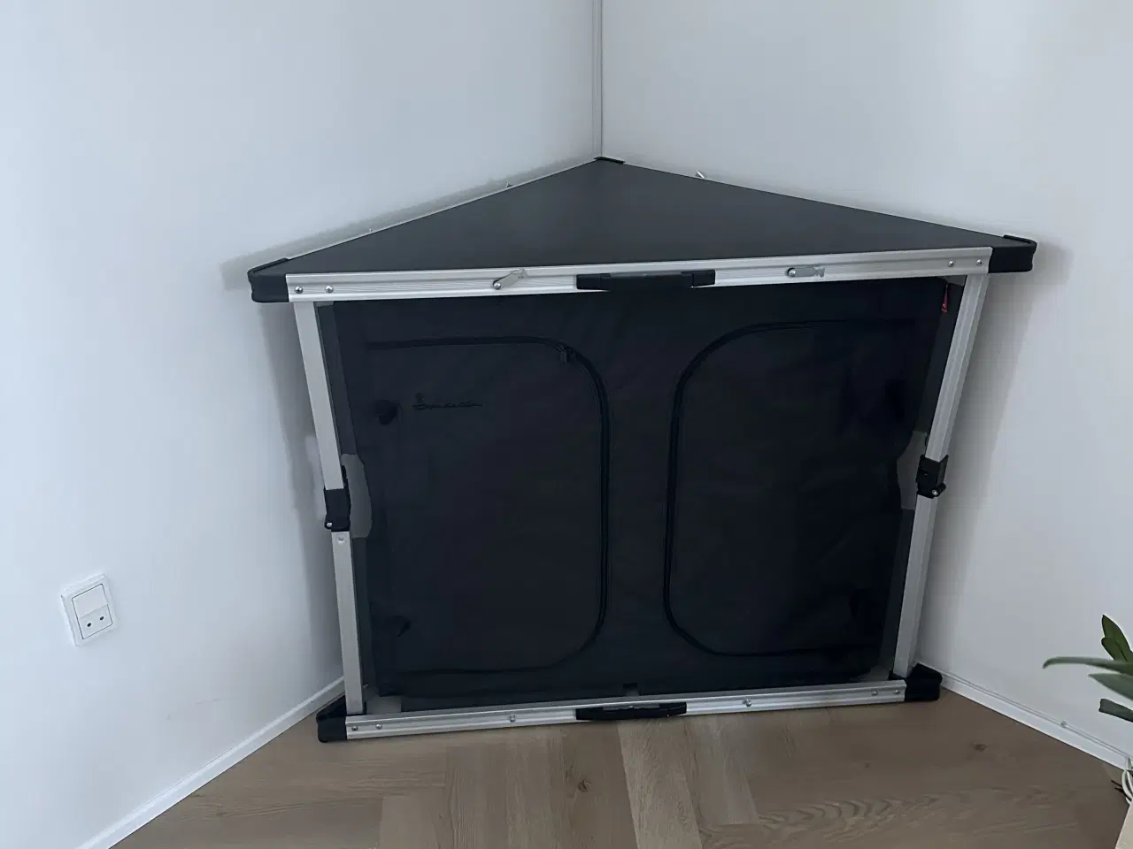 Billede 2 - Isabella hjørnebord/opbevaring