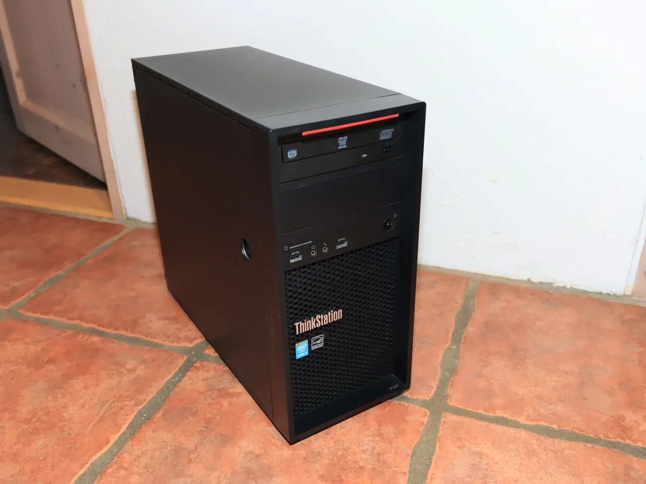 Billede 1 - Lenovo ThinkStation P300 - Core i5 - 16GB ram