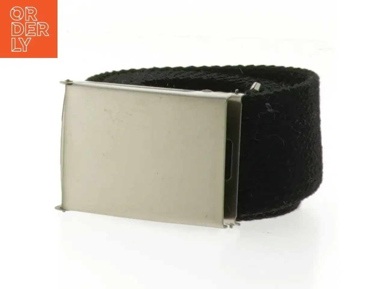 Billede 2 - Sort bælte med spænde (str. 106 cm)